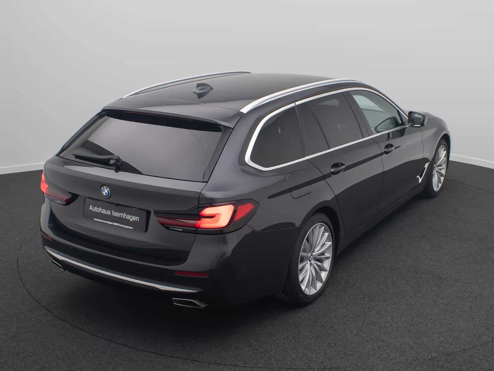 BMW 5 Series 520d xD  Kamera Laser HUD DAB AHK Komfort Alarm 05/2023-photo-6