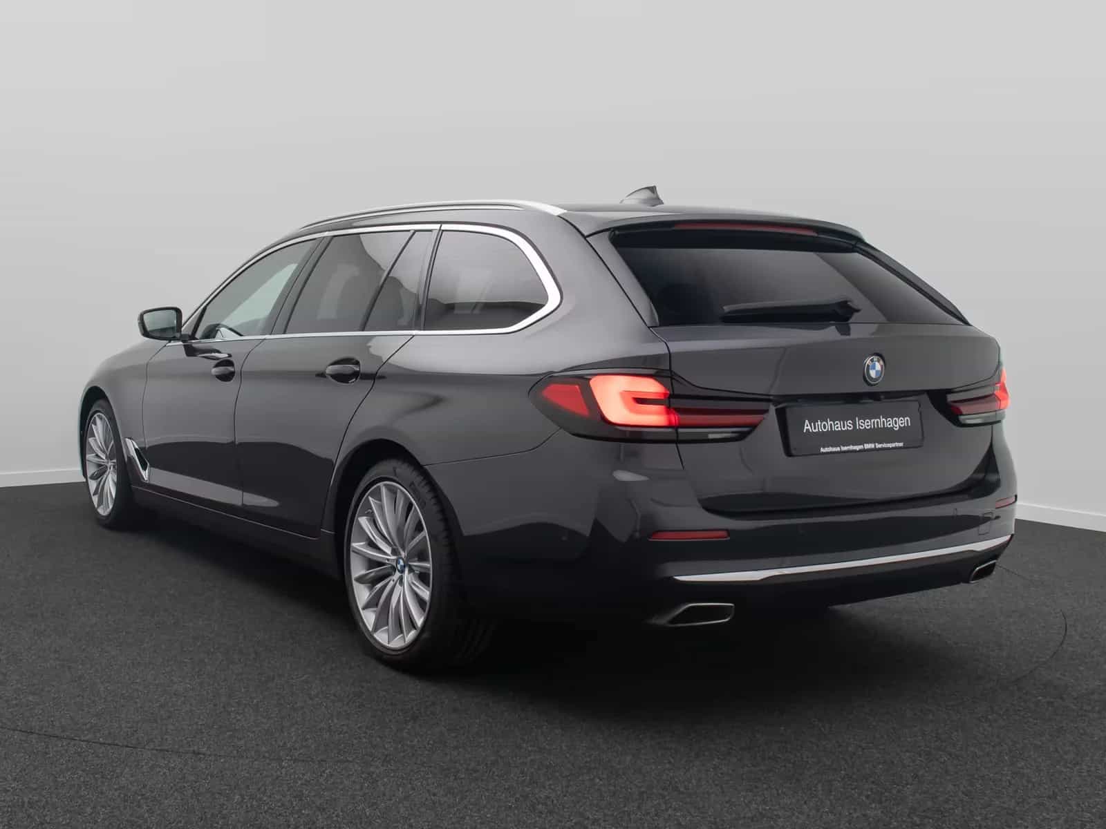 BMW 5 Series 520d xD  Kamera Laser HUD DAB AHK Komfort Alarm 05/2023-photo-8