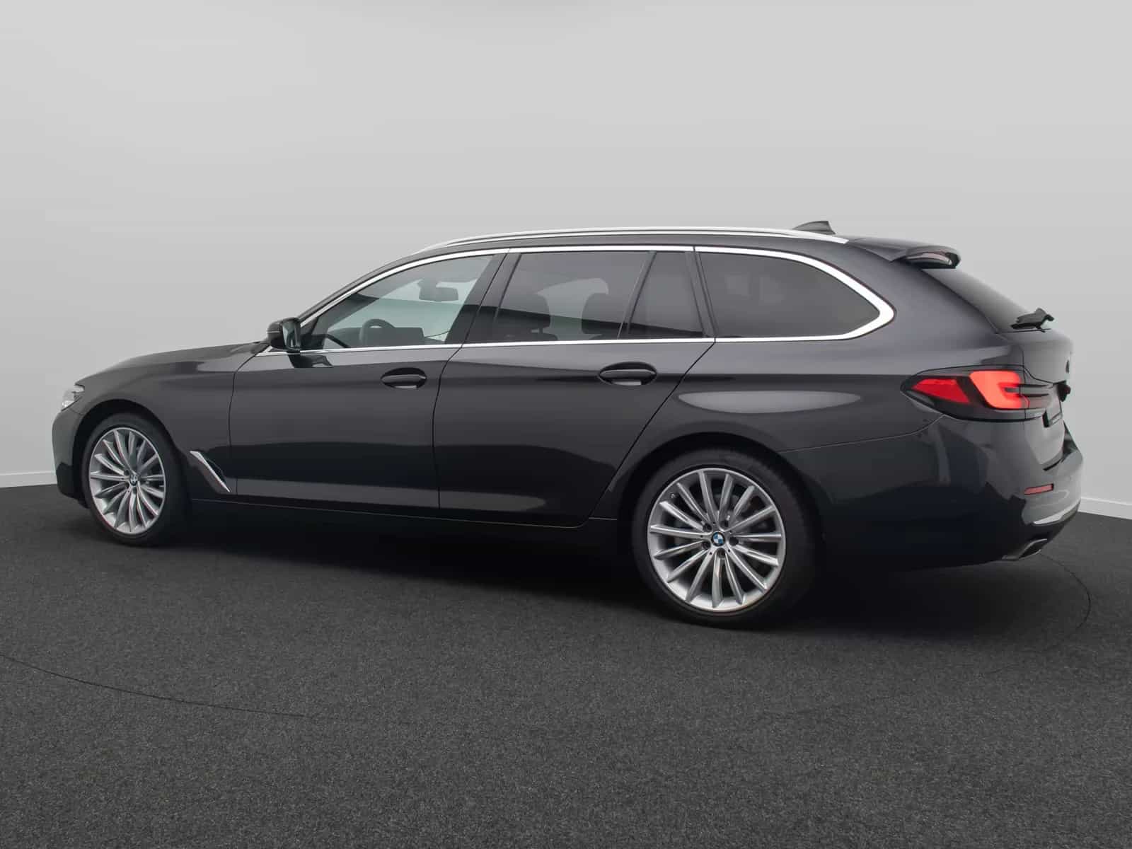 BMW 5 Series 520d xD  Kamera Laser HUD DAB AHK Komfort Alarm 05/2023-photo-9