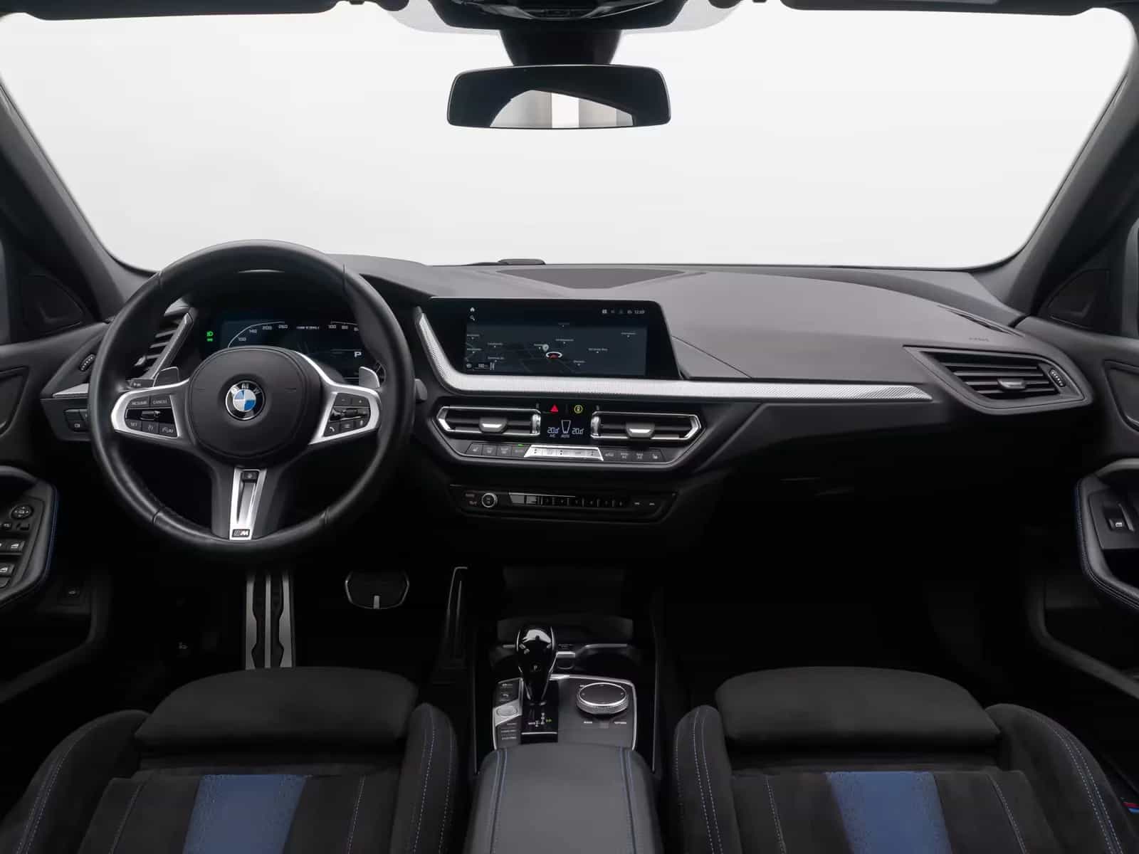 BMW M135 11/2022-photo-37