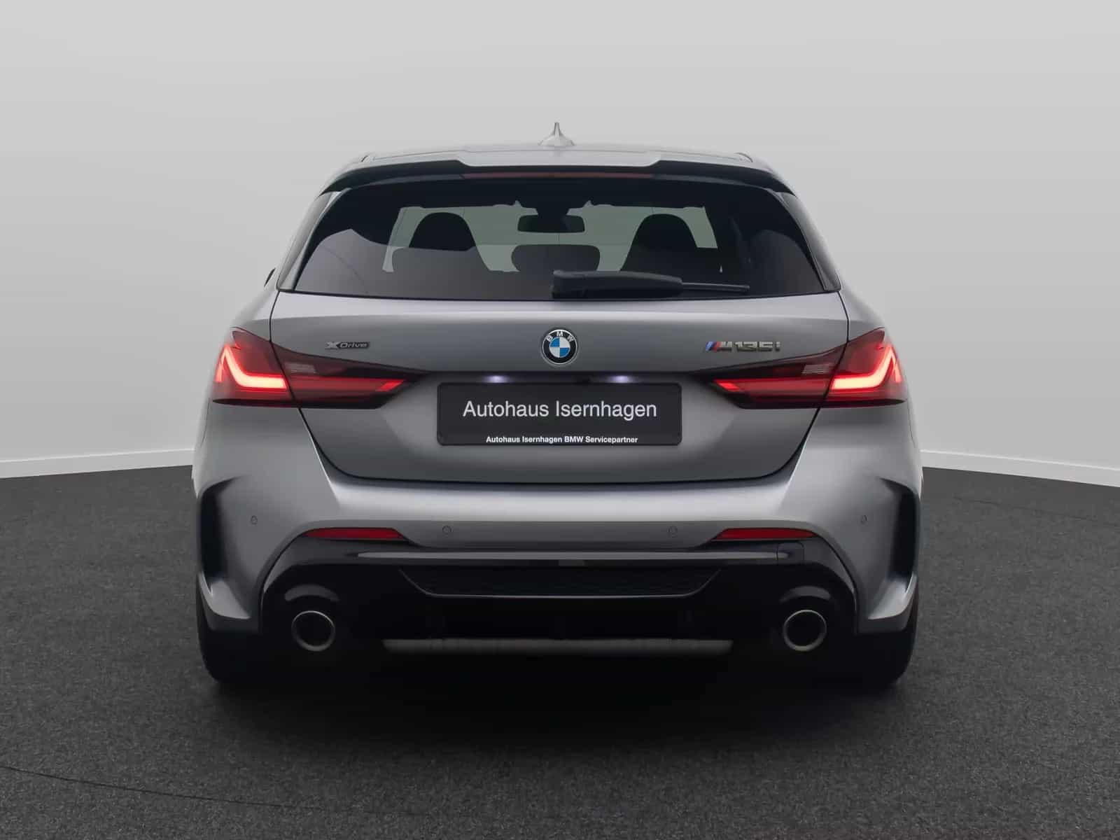 BMW M135 11/2022-photo-7