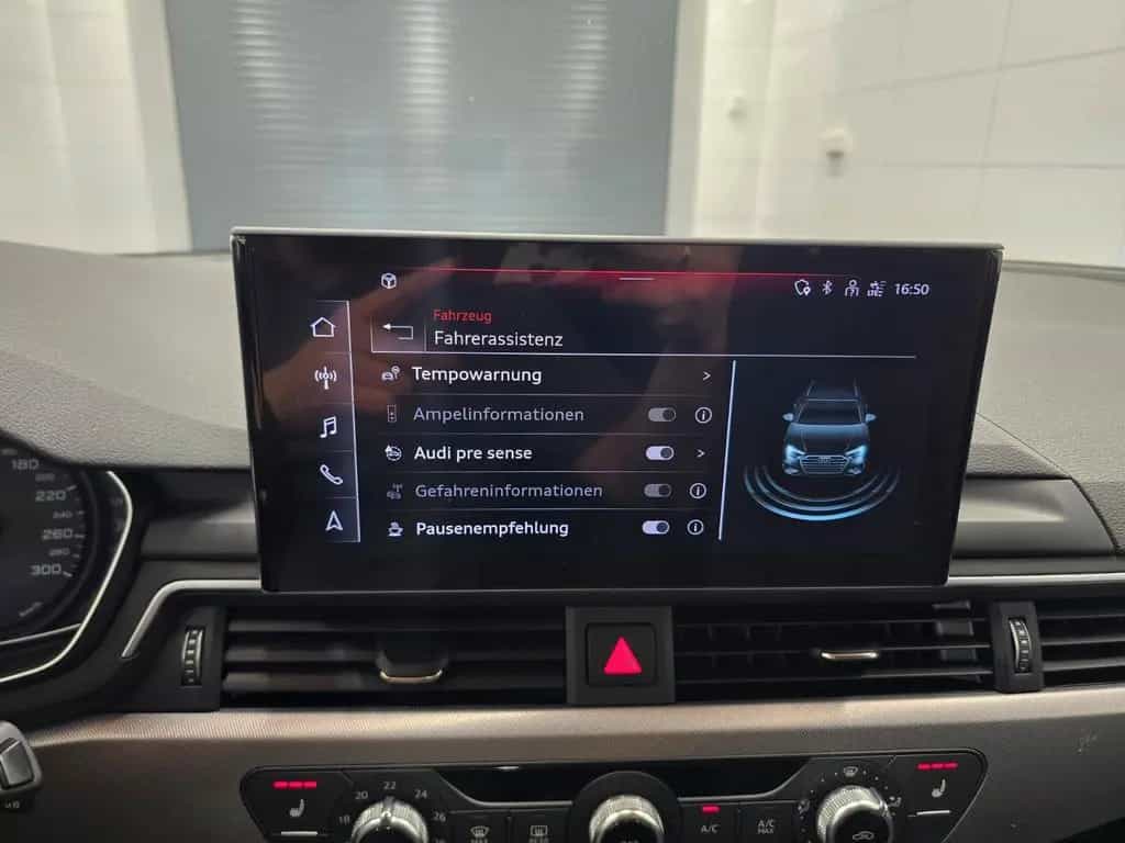 Audi A4 40 TFSI 2.0 S-tronic/MatrixLED/Vollleder/AHK 01/2023-photo-23