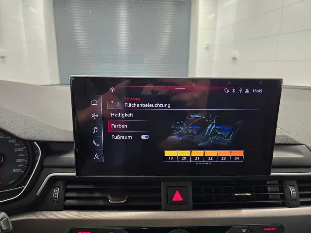 Audi A4 40 TFSI 2.0 S-tronic/MatrixLED/Vollleder/AHK 01/2023-photo-27