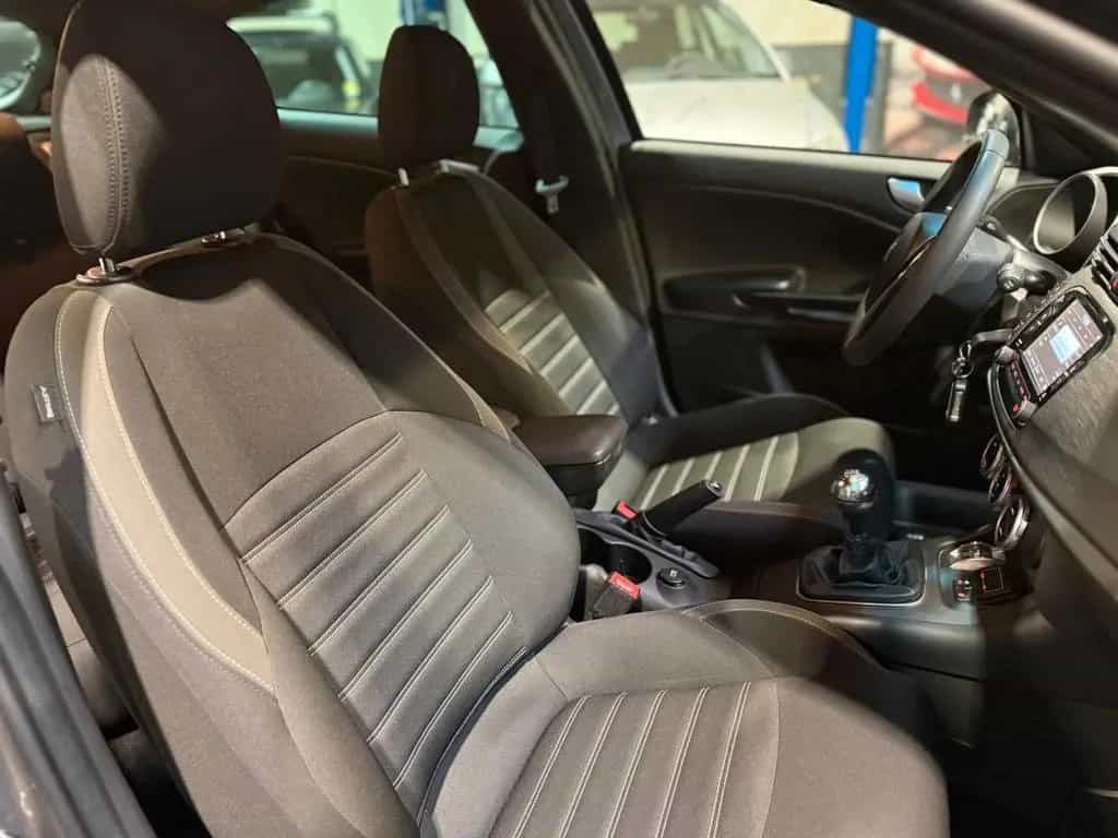 Alfa Romeo Giulietta Super * Sport / 17 Zoll Felgen 02/2020-photo-10