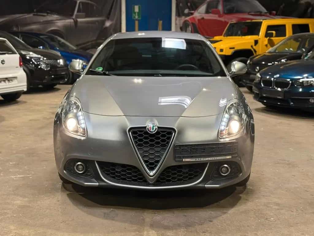 Alfa Romeo Giulietta Super * Sport / 17 Zoll Felgen 02/2020-photo-2