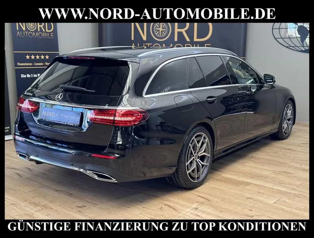 Mercedes-Benz E-Class d T AMG *LED*AHK*Schiebedach*Kam*19ZOLL* 08/2022-photo-10