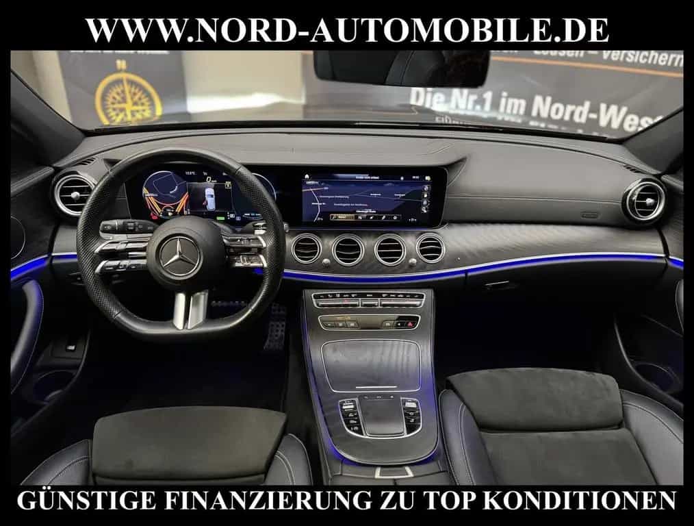 Mercedes-Benz E-Class d T AMG *LED*AHK*Schiebedach*Kam*19ZOLL* 08/2022-photo-19
