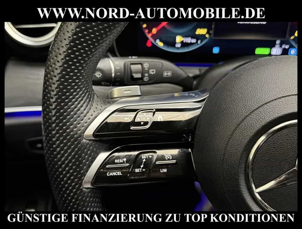 Mercedes-Benz E-Class d T AMG *LED*AHK*Schiebedach*Kam*19ZOLL* 08/2022-photo-26