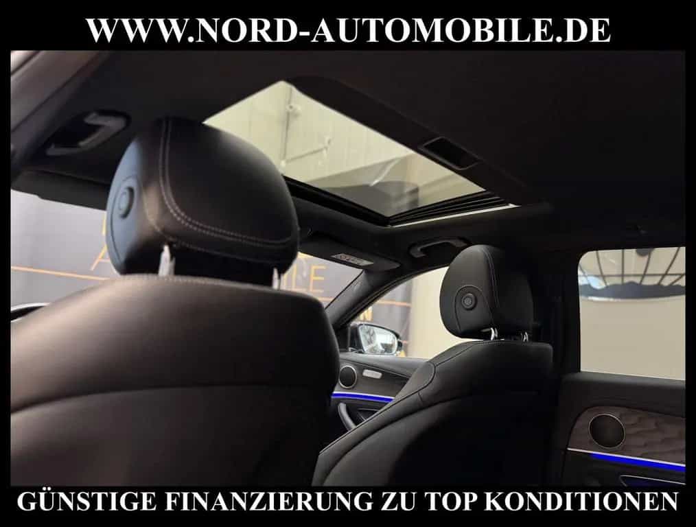 Mercedes-Benz E-Class d T AMG *LED*AHK*Schiebedach*Kam*19ZOLL* 08/2022-photo-28