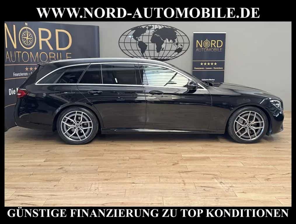 Mercedes-Benz E-Class d T AMG *LED*AHK*Schiebedach*Kam*19ZOLL* 08/2022-photo-6