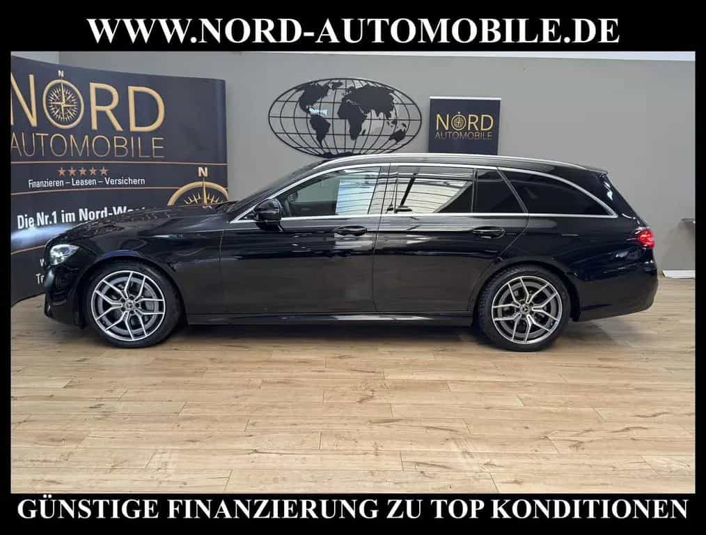 Mercedes-Benz E-Class d T AMG *LED*AHK*Schiebedach*Kam*19ZOLL* 08/2022-photo-7
