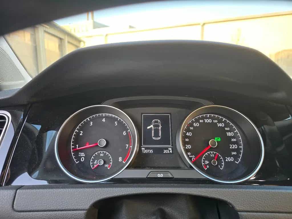 Volkswagen Golf VII Lim. Highline BMT/Inspektion/HU 03/2016-photo-10