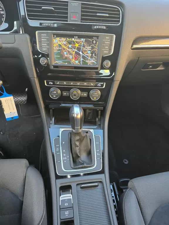 Volkswagen Golf VII Lim. Highline BMT/Inspektion/HU 03/2016-photo-11