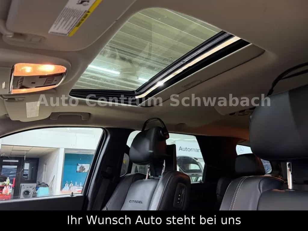 Dodge Durango 5.7 Hemi V8 Citadel 4X4 6-Sitzer 07/2015-photo-18