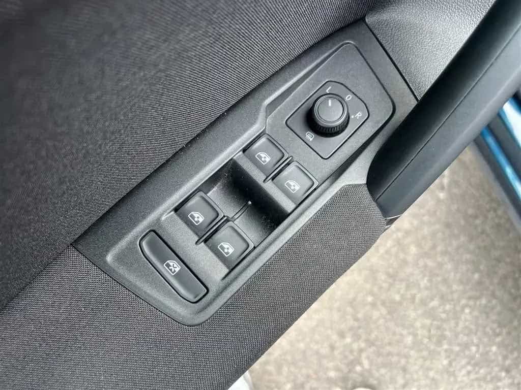 Volkswagen Tiguan 1.5 TSI Navi PDC Kimaautomatik ACC 01/2023-photo-14