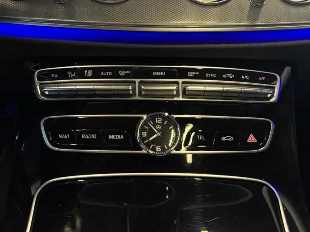 Mercedes-Benz E-Class 220d AUTOMATIK XENON NAVI KAMERA SHZ Klima 07/2017-photo-16