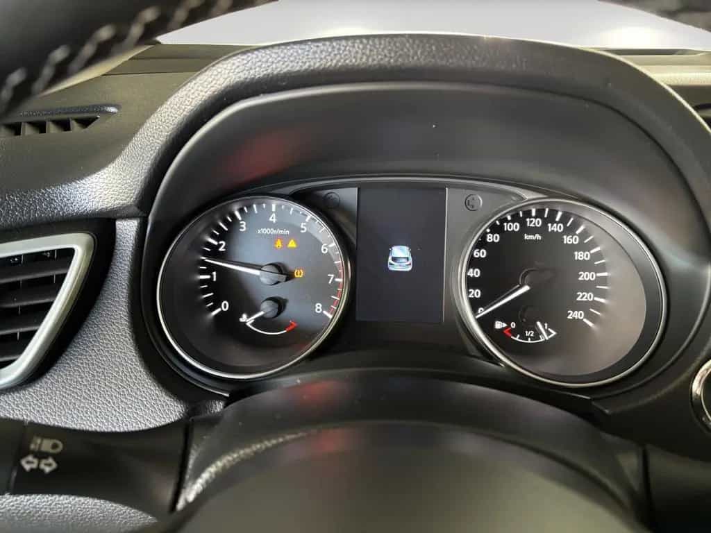 Nissan Qashqai 1.3 DIG-T N-Connecta P-Dach,Navi,abn.AHK 03/2021-photo-11