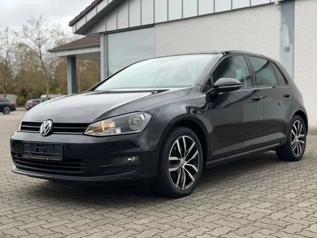Volkswagen Golf VII Lim. Comfortline BMT -S.Heft-Park Ass.- 12/2013-photo-0