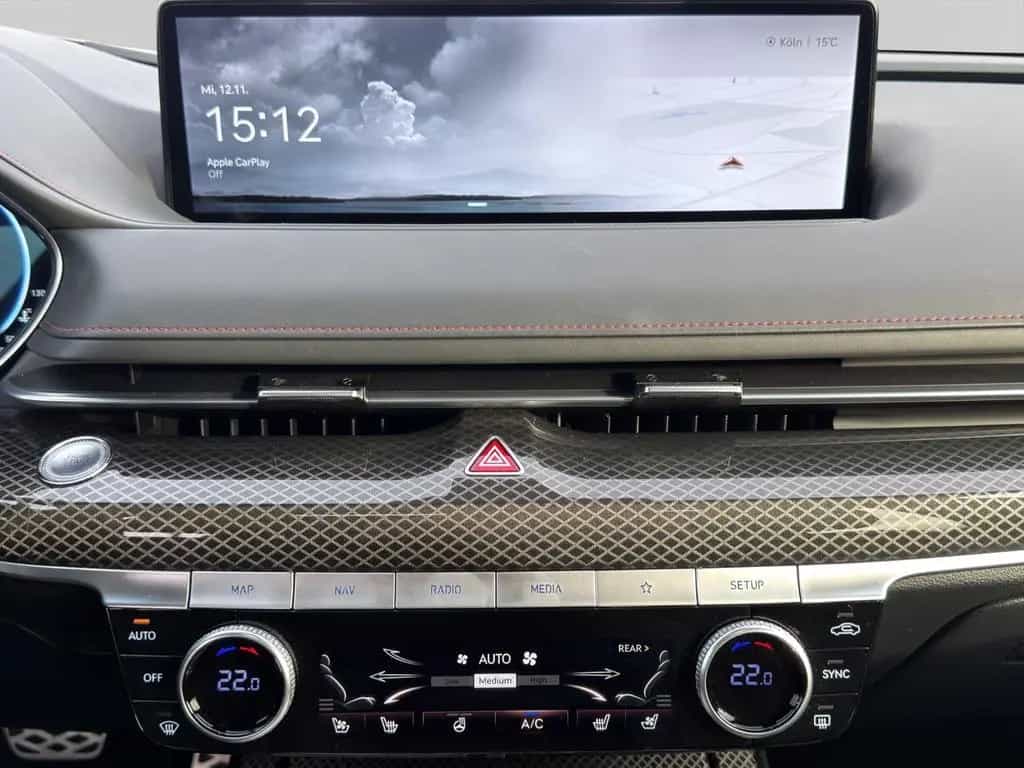 Genesis G80 2.5 T-GDI Sport 4WD Panorama 06/2024-photo-13