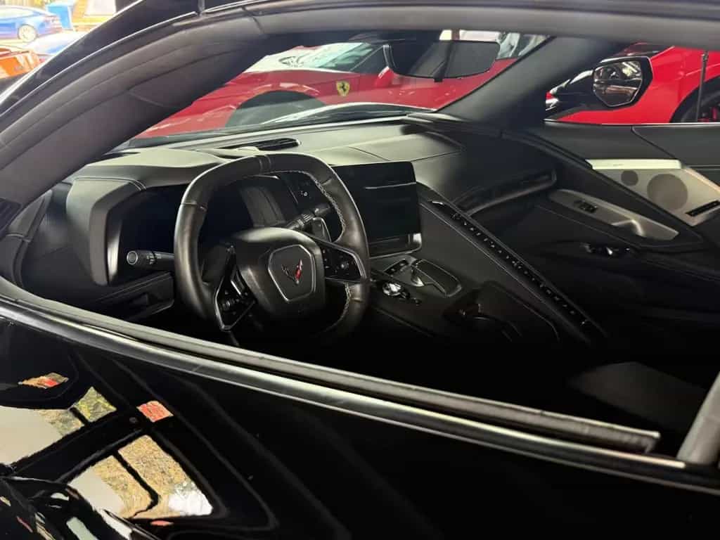 Corvette C8 Coupé/Targa++2LT++UNFALLFREI 09/2024-photo-15
