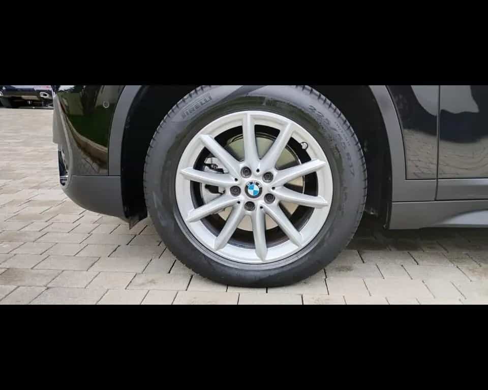 BMW X1 18 d xLine Plus sDrive Steptronic 02/2022-photo-2