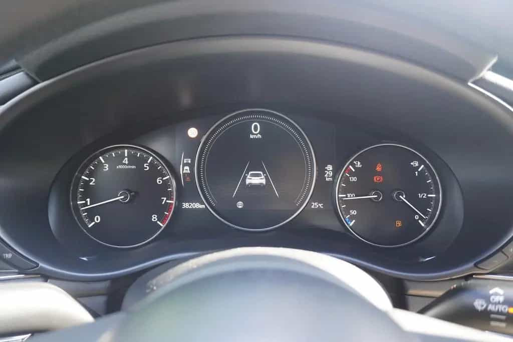 Mazda 3 2.0 M-Hybrid Selection LED Navi Head-Up Kamera 12/2019-photo-32