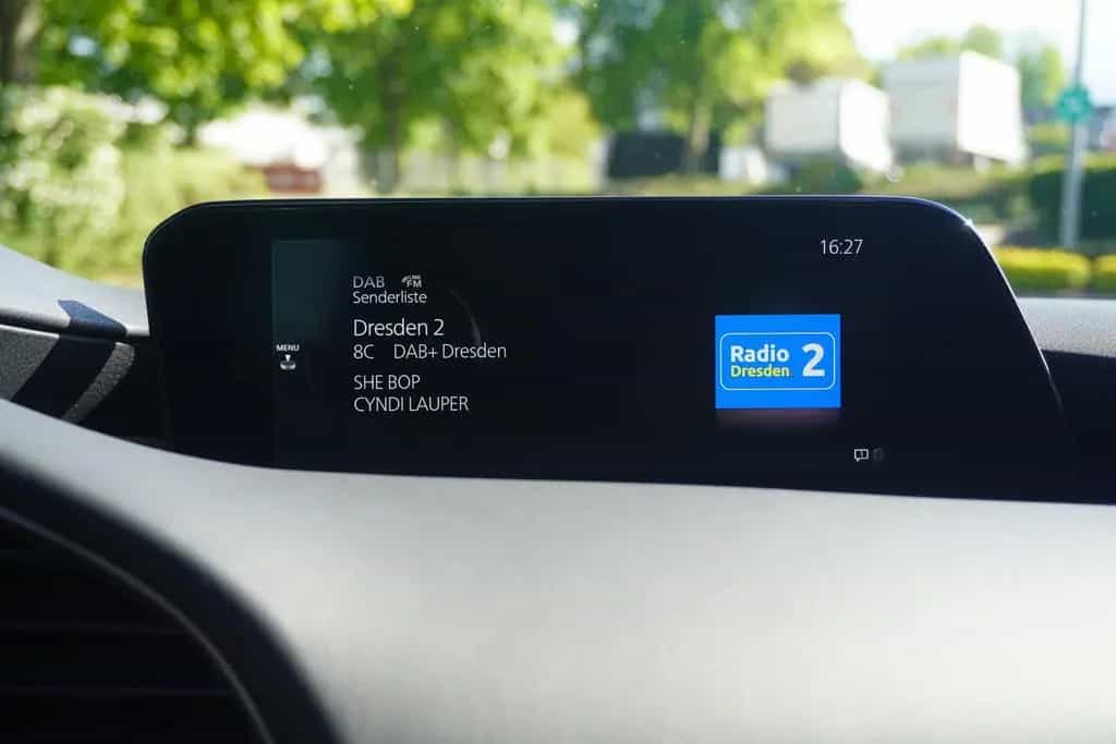 Mazda 3 2.0 M-Hybrid Selection LED Navi Head-Up Kamera 12/2019-photo-9