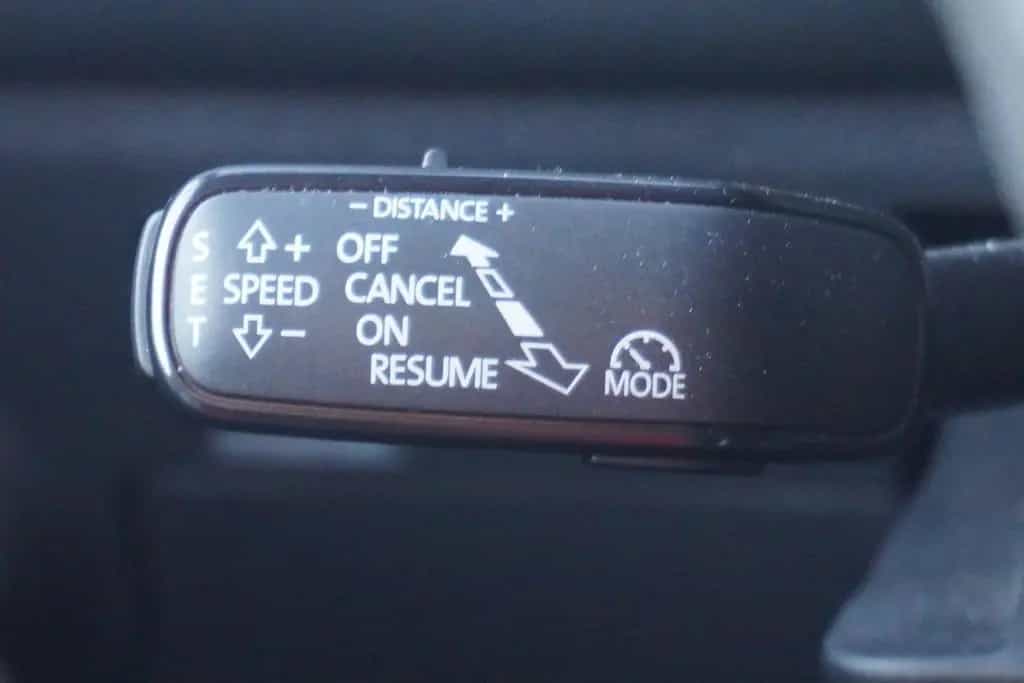 Seat Arona 1.0 TSI DSG Xcellence LED Navi Sitzheizung 03/2021-photo-25