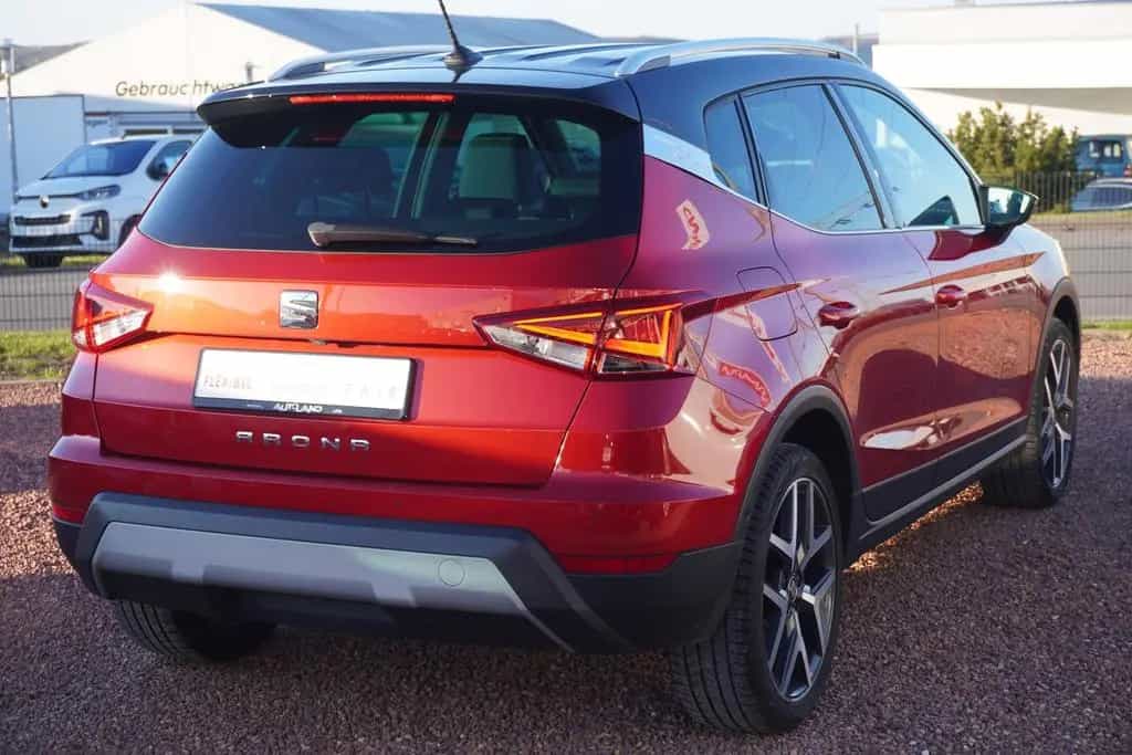 Seat Arona 1.0 TSI DSG Xcellence LED Navi Sitzheizung 03/2021-photo-4
