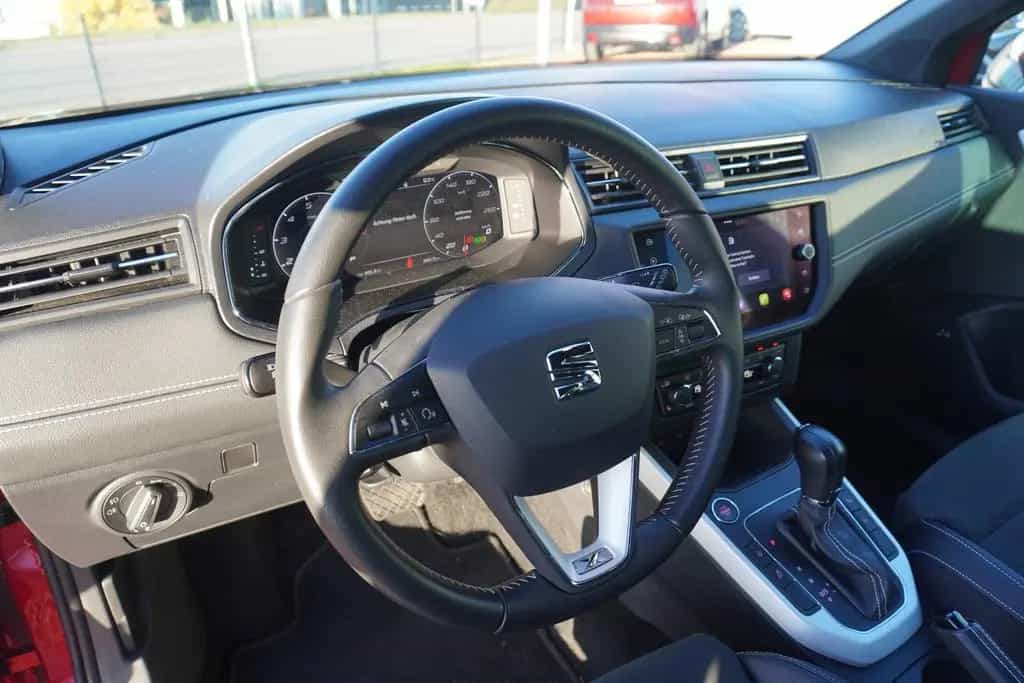 Seat Arona 1.0 TSI DSG Xcellence LED Navi Sitzheizung 03/2021-photo-7