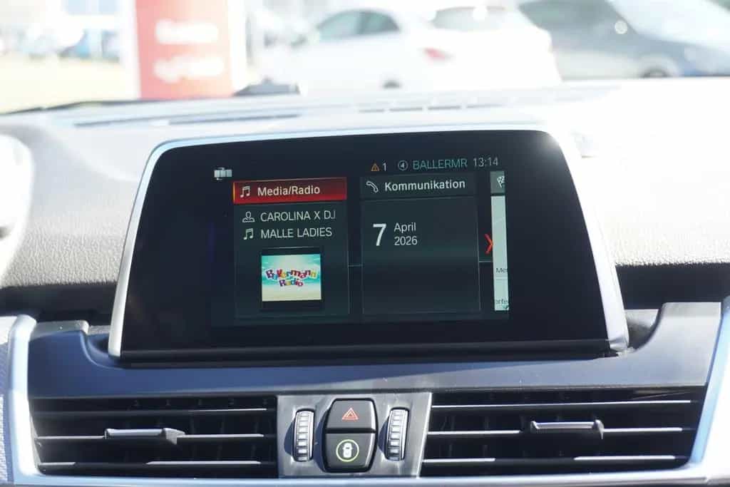 BMW 218 i Gran Tourer M Sport LED Navi ACC Kamera DAB 03/2021-photo-16