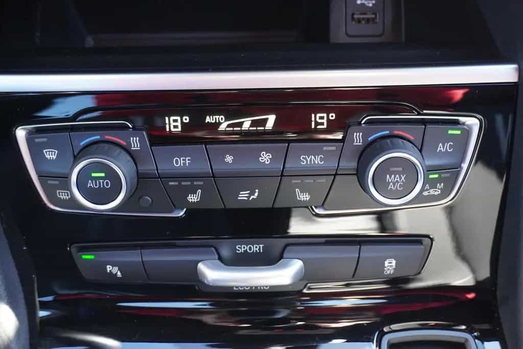 BMW 218 i Gran Tourer M Sport LED Navi ACC Kamera DAB 03/2021-photo-21
