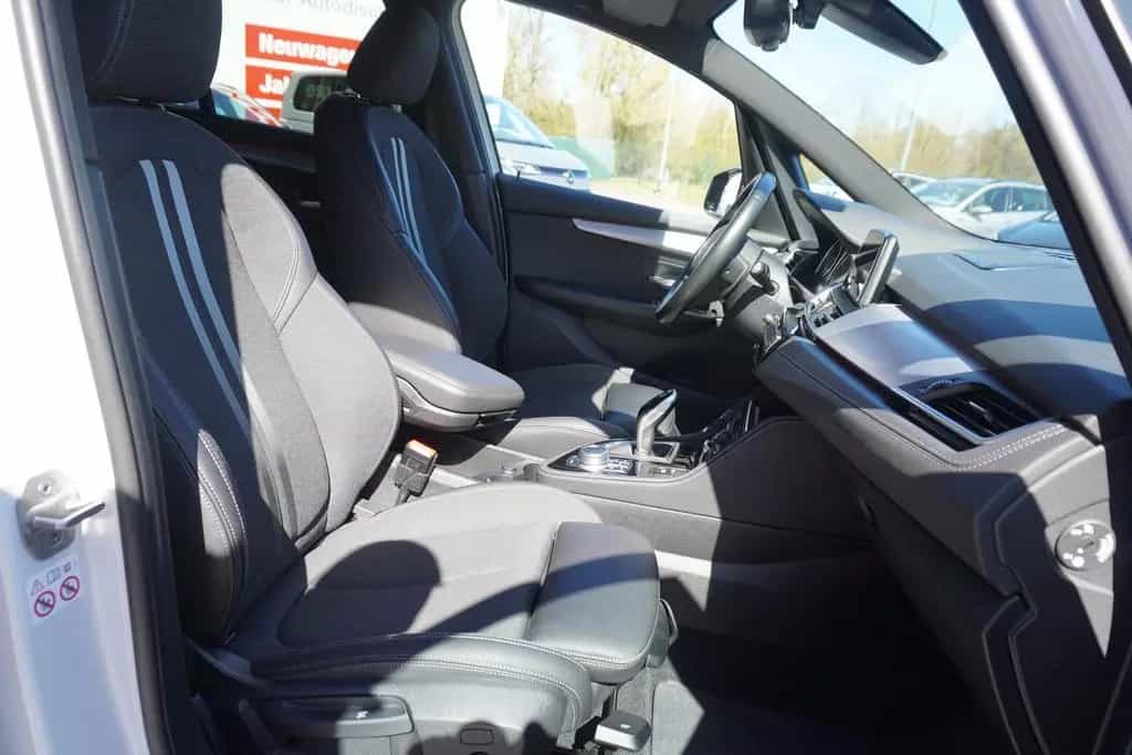 BMW 218 i Gran Tourer M Sport LED Navi ACC Kamera DAB 03/2021-photo-34