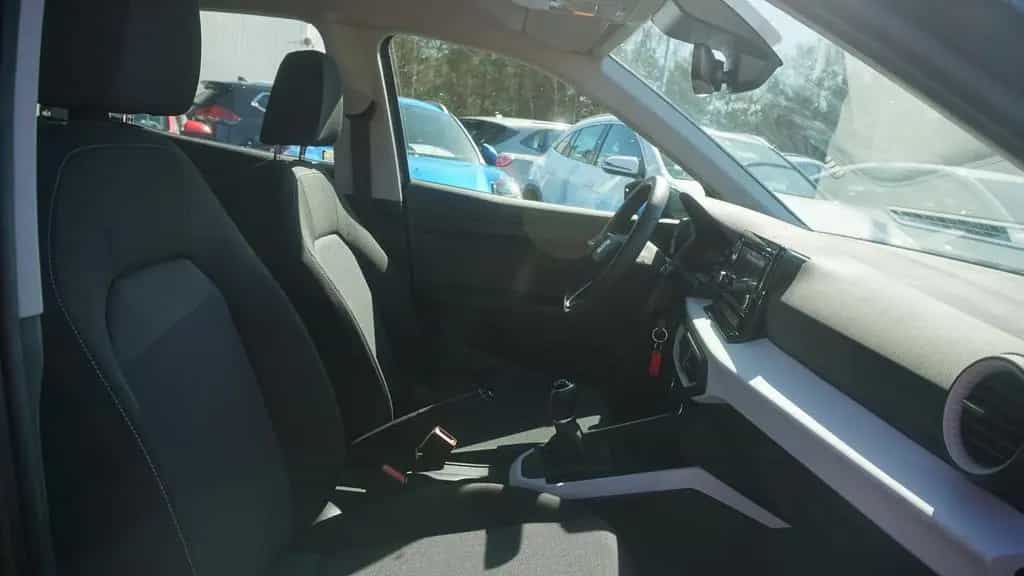 Seat Arona 1.0 TSI Sitzheizung Spurhalte PDC 03/2023-photo-27