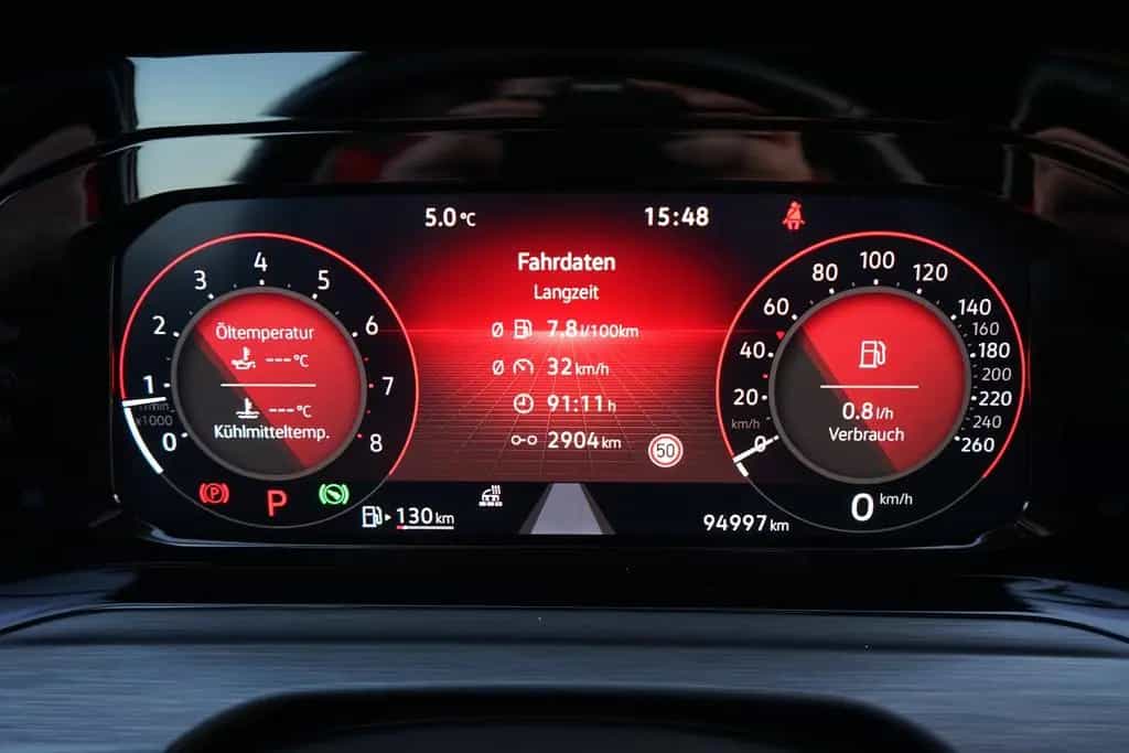 Volkswagen Golf Variant 1.5 eTSI DSG Style LED Navi ACC AHK 08/2021-photo-19
