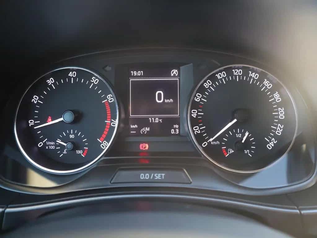 Skoda Fabia Combi 1.2 TSI Sitzheizung PDC Touchscreen 03/2016-photo-18