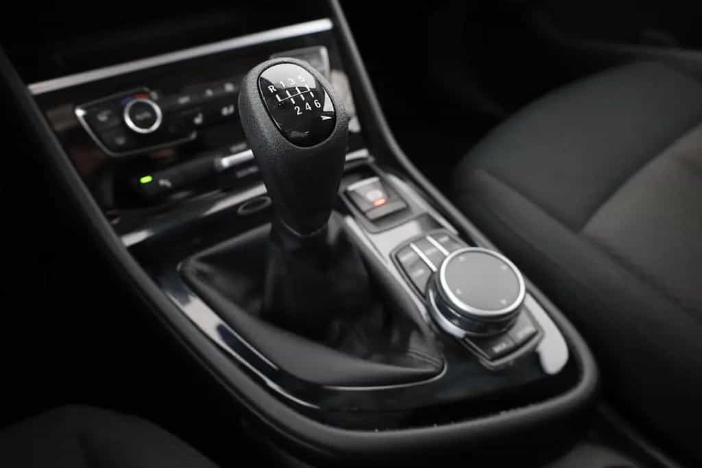 BMW 216 i Advantage 7-Sitzer LED Navi Head-Up AHK USB 01/2019-photo-14