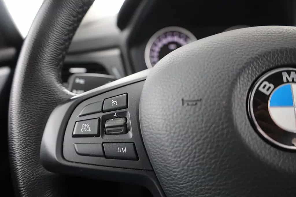 BMW 216 i Advantage 7-Sitzer LED Navi Head-Up AHK USB 01/2019-photo-16