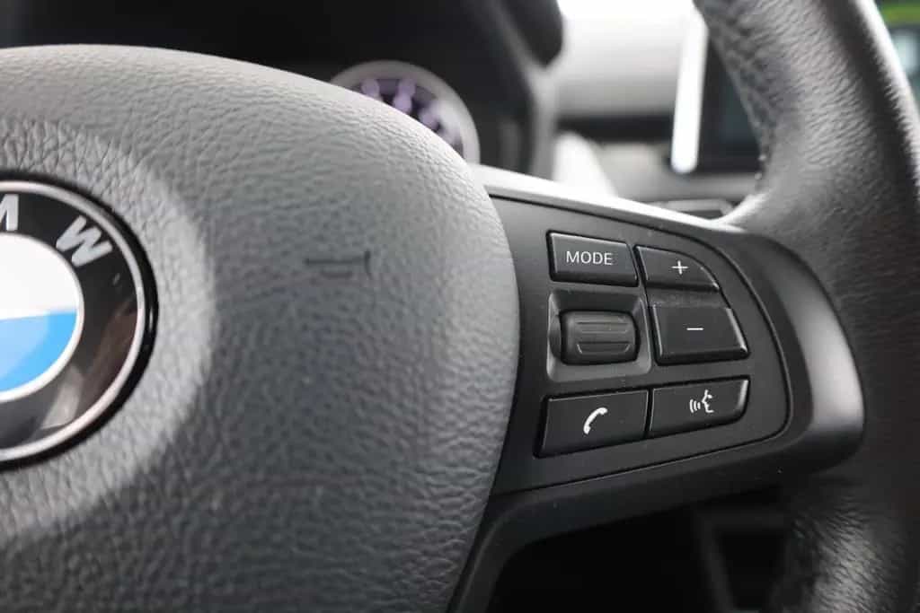 BMW 216 i Advantage 7-Sitzer LED Navi Head-Up AHK USB 01/2019-photo-17