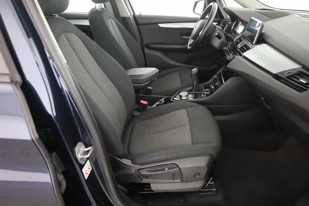BMW 216 i Advantage 7-Sitzer LED Navi Head-Up AHK USB 01/2019-photo-24