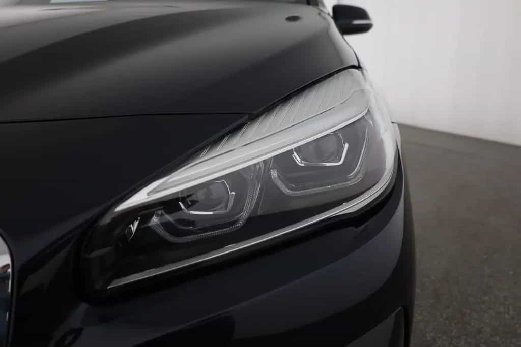 BMW 216 i Advantage 7-Sitzer LED Navi Head-Up AHK USB 01/2019-photo-32