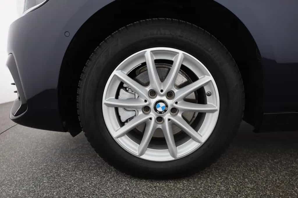BMW 216 i Advantage 7-Sitzer LED Navi Head-Up AHK USB 01/2019-photo-34