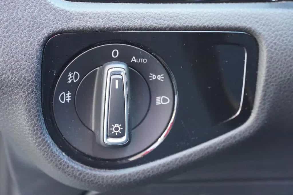 Volkswagen Golf VII 1.5 TSI IQ.DRIVE ACC Navi Kamera USB 06/2019-photo-11
