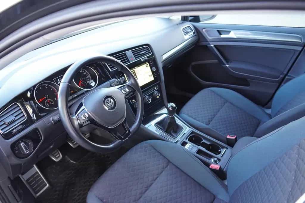 Volkswagen Golf VII 1.5 TSI IQ.DRIVE ACC Navi Kamera USB 06/2019-photo-7