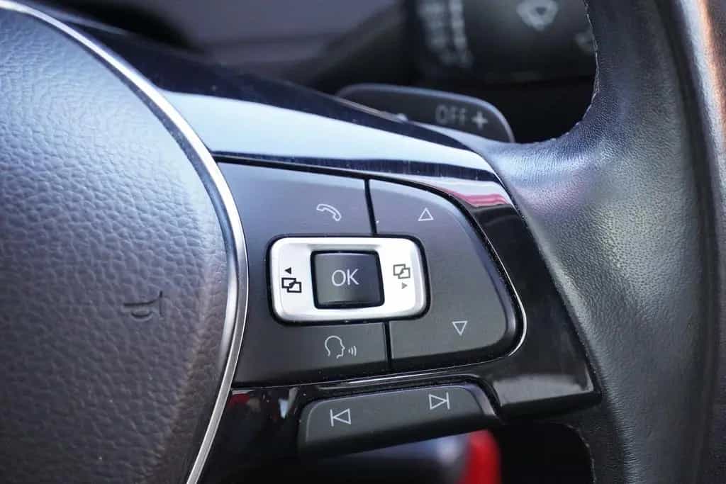 Volkswagen Golf VII 1.0 Comfortline LED Navi Tempomat PDC 08/2018-photo-15
