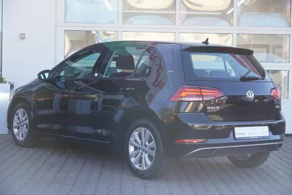 Volkswagen Golf VII 1.0 Comfortline LED Navi Tempomat PDC 08/2018-photo-1