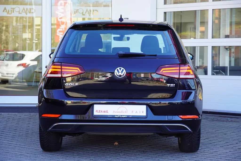 Volkswagen Golf VII 1.0 Comfortline LED Navi Tempomat PDC 08/2018-photo-2