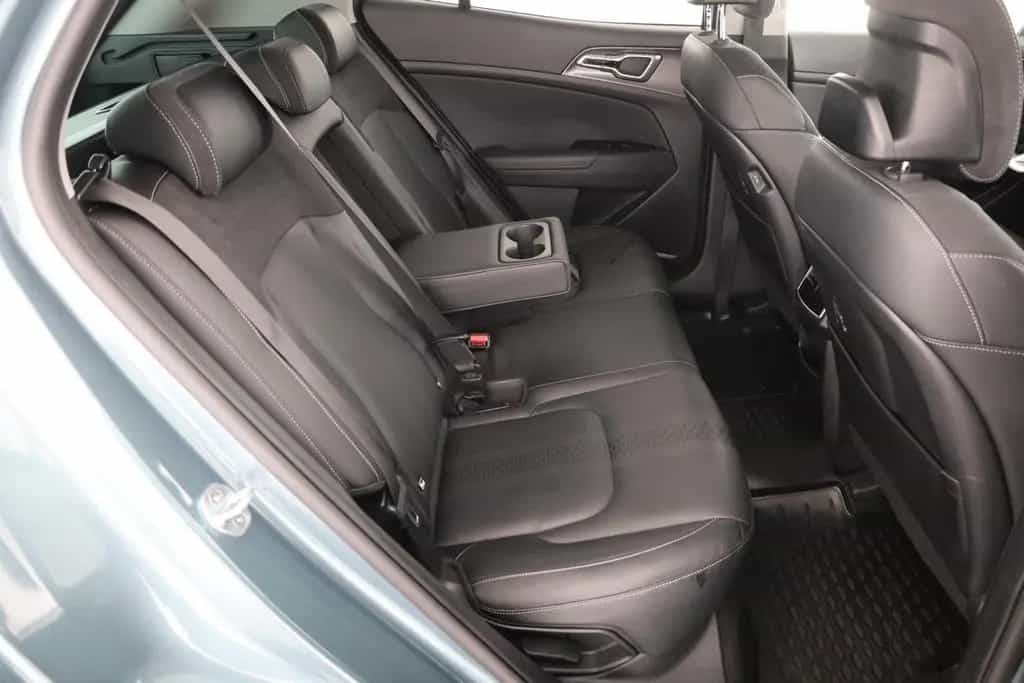 Kia Sportage 1.6 T-GDI 4WD Spirit LED 360° Sitzluft 06/2022-photo-24