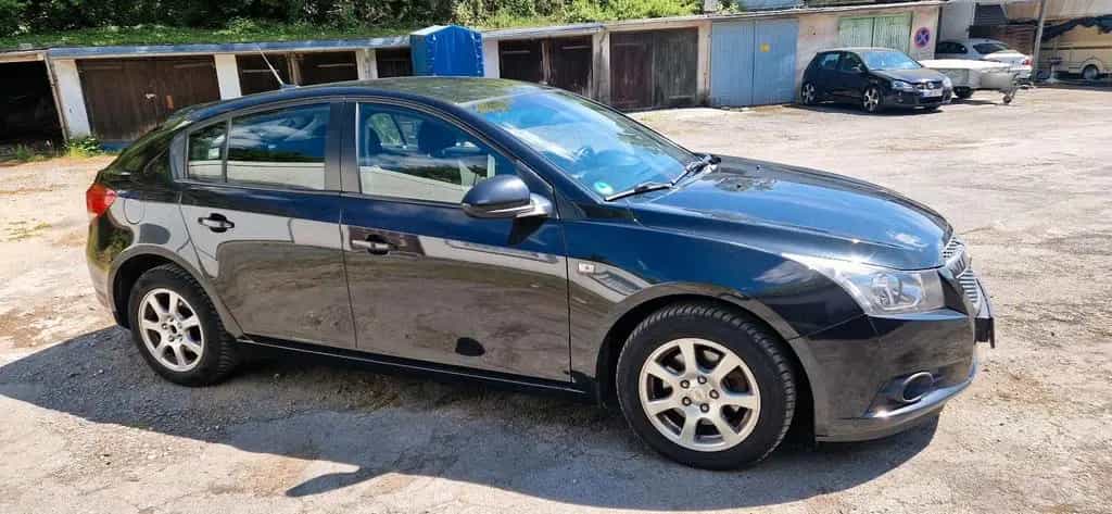 Chevrolet Cruze Diesel Klima Tüv GM Opel 05/2012-photo-0