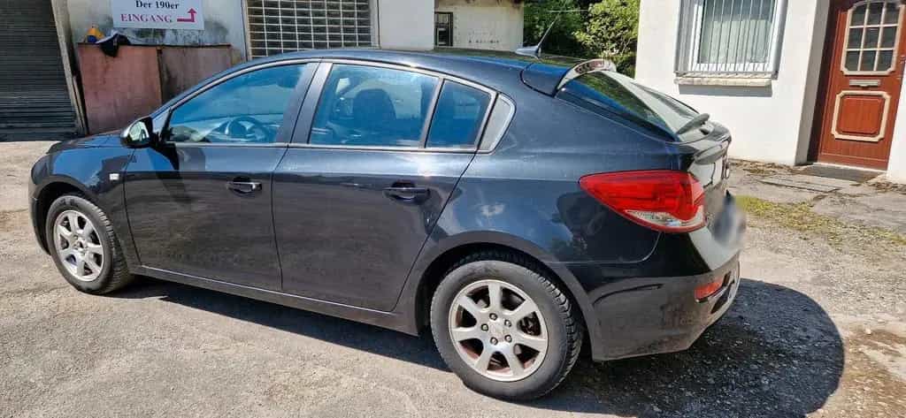Chevrolet Cruze Diesel Klima Tüv GM Opel 05/2012-photo-2